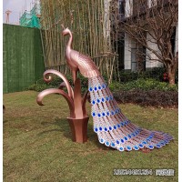 小区不锈钢仿铜孔雀雕塑 草坪孔雀展翅摆件