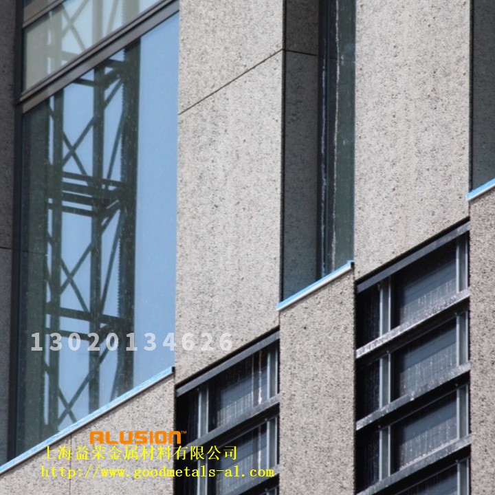 新型环保建筑装饰材料进口泡沫铝内外装饰真正吸音_图片