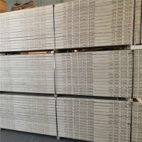 松木脚踏板LVL厂家-大量生产供应松木建筑木方_图片