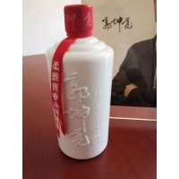 郭坤亮柔雅酱香酒 酱酒大师郭坤亮倾心手造